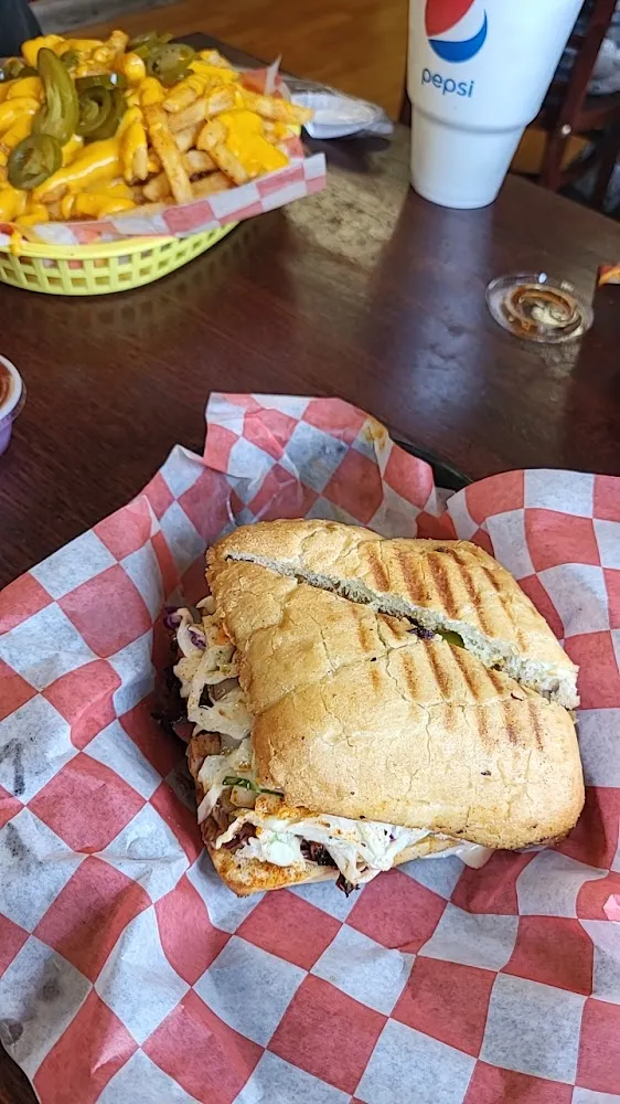 Nashville Hot w Brisket